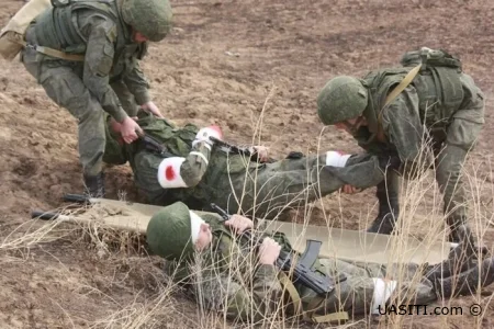 На фронті зростають втрати: росіяни евакуюють тіла загиблих